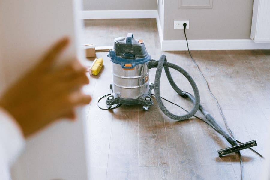 Shop Vac vs Dust Collector